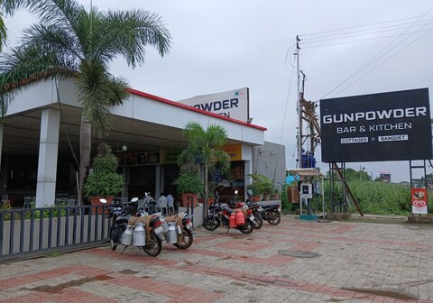 GUNPOWDER Bar and Kitchen