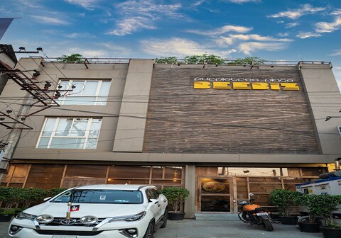 Hotel Beebiz