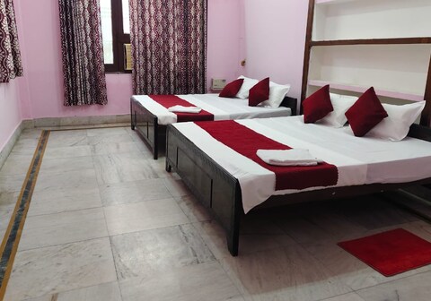 Shree Paying Guest House Varanasi