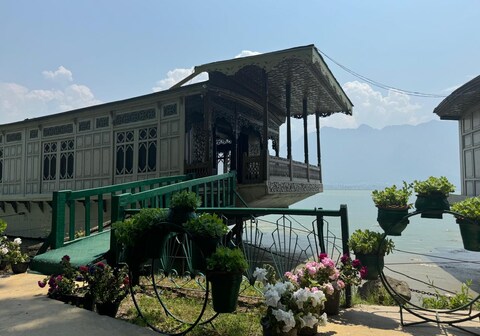 Clermont House Boats