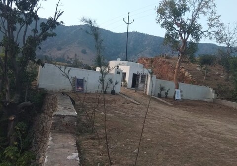 Hotel Leopard's Lair