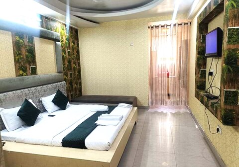 HOTEL SEVEN SEAS UNIT OF RAJ AUDIO VISION