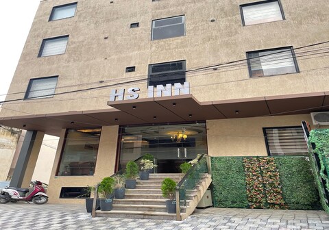 Hotel HS INN | Swimming Pool Rooms