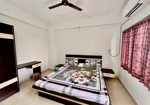 2Bhk Peaceful Private Furnished 303