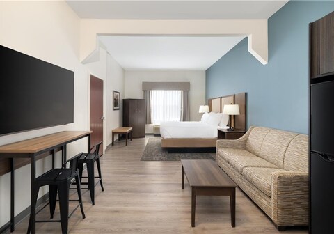 Best Western Plus Frontier Inn