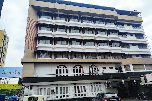 Hotel Sahara Inn