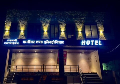 Hotel Royal Rukmani.