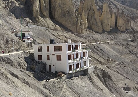 Dhankar Heights | Mountain-view Rooms