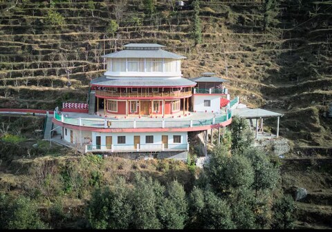 Jhumelo Homestay
