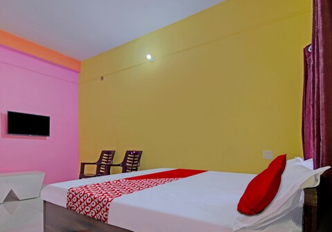 Hotel O Tiger Inn