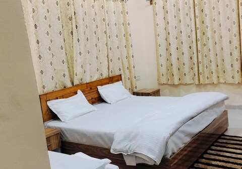 Geeta Cottage Uttarakhand