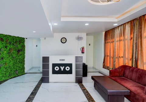 Collection O AVH RESIDENCY