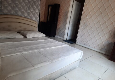 Capital O 93529 September House