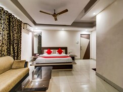 OYO 27696 Jai Ganesh Banquet Hall & Rooms, Dhanbad OYO 27696 Jai Ganesh Banquet Hall & Rooms, Dhanbad
