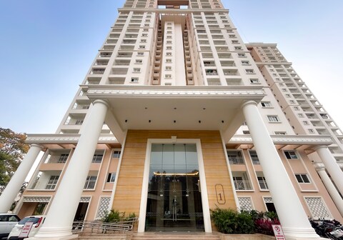 Room By Unreal Estate