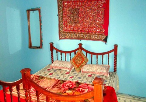 Hotel Paramount Palace