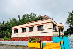 Hilltop Heaven Resort, Pune Hilltop Heaven Resort, Pune
