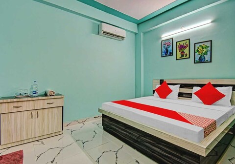 Hotel O Ayansh Residency