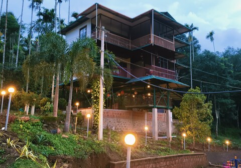 Greens Vista Wayanad Homestay Near Natural Stream