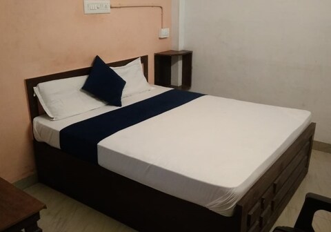 Venkiteswara Residency