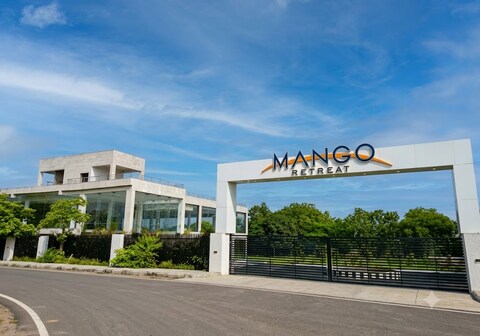 Mango Retreat