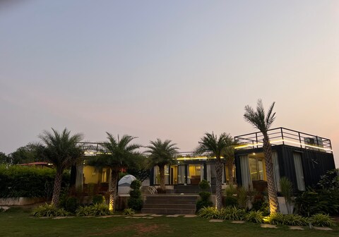 La Serene Container Farm Stay