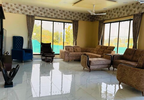 THE MOUNTAIN BLISS VILLA