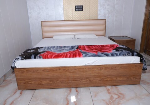 Hotel O Lord Krishna