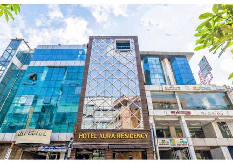 Hotel Aura Residency