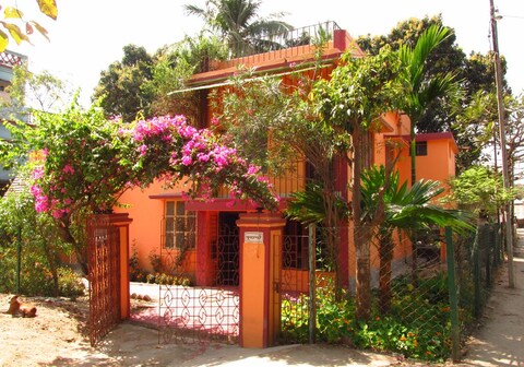 Pubali Homestay (Standard Double Room)