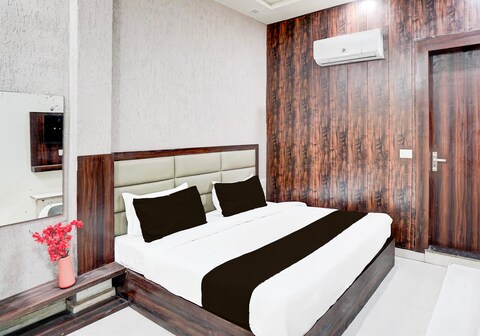 Collection O Taj Nagri Agra Formerly Urban Inn