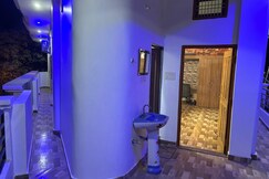 Atithi Palace Luxury Guest House, Varanasi Atithi Palace Luxury Guest House, Varanasi
