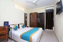 OYO 4930 Home Stay EM Residency, Delhi OYO 4930 Home Stay EM Residency, Delhi