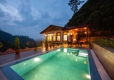 StayVista at Ochre @ Spirits Unplugged w/ Outdoor Pool