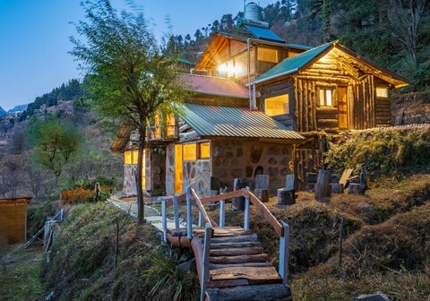 Bastiat Stays Hearth Retreat