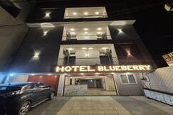 Hotel Blueberry, Jabalpur Hotel Blueberry, Jabalpur