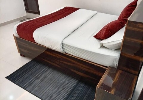 Raghukul Bhawan Guest House