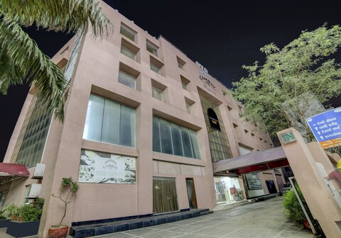 Collection O cambay sapphire