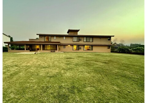 Social Villa 6BHK with Pvt Pool