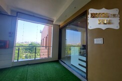 Hotel The Pill, Bhavnagar Hotel The Pill, Bhavnagar