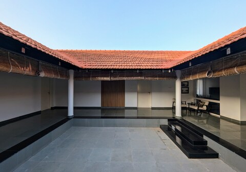 Maddirala House by LuxUnlock Private Villas