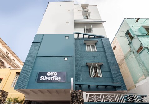 THE STROBE SILVERKEY HOTEL