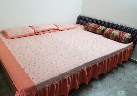 Lari Homes