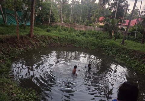 Kowdi Farm house