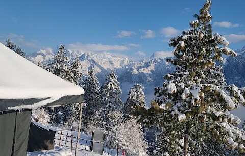 The sunset hill- Auli