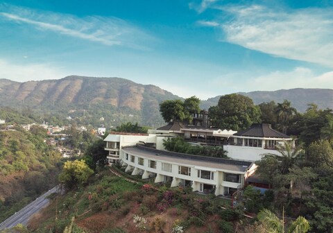 Athiva Resort & Spa, Khandala