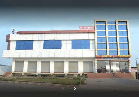 HOTEL KARAN PALACE
