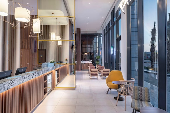 Hampton by Hilton Kuwait Salmiya