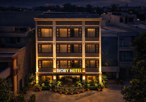 HOTEL IVORY