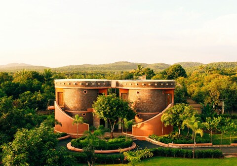 Hotel Shyam Farm House & Resort